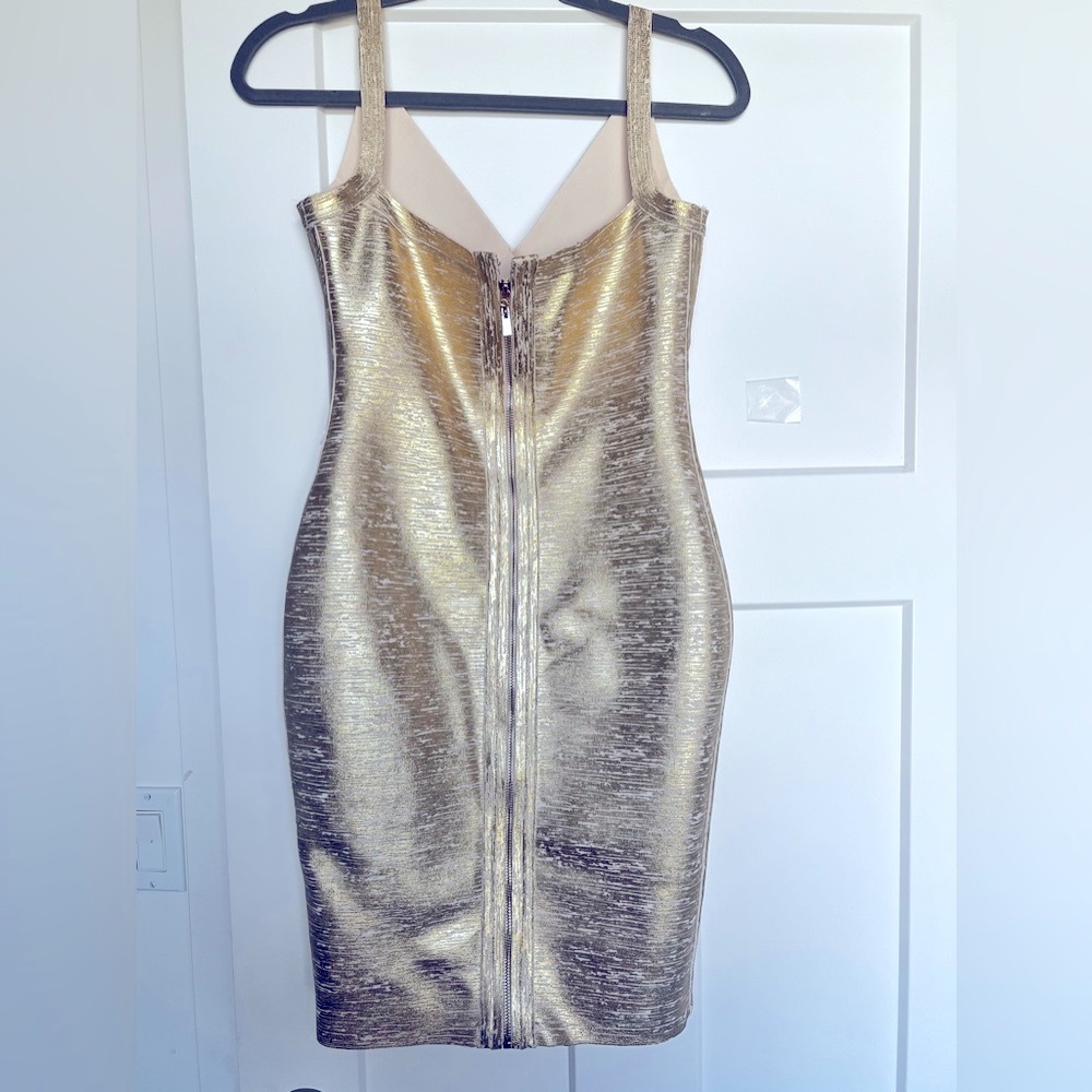 GOLDEN DRESS - Picture 3 of 4